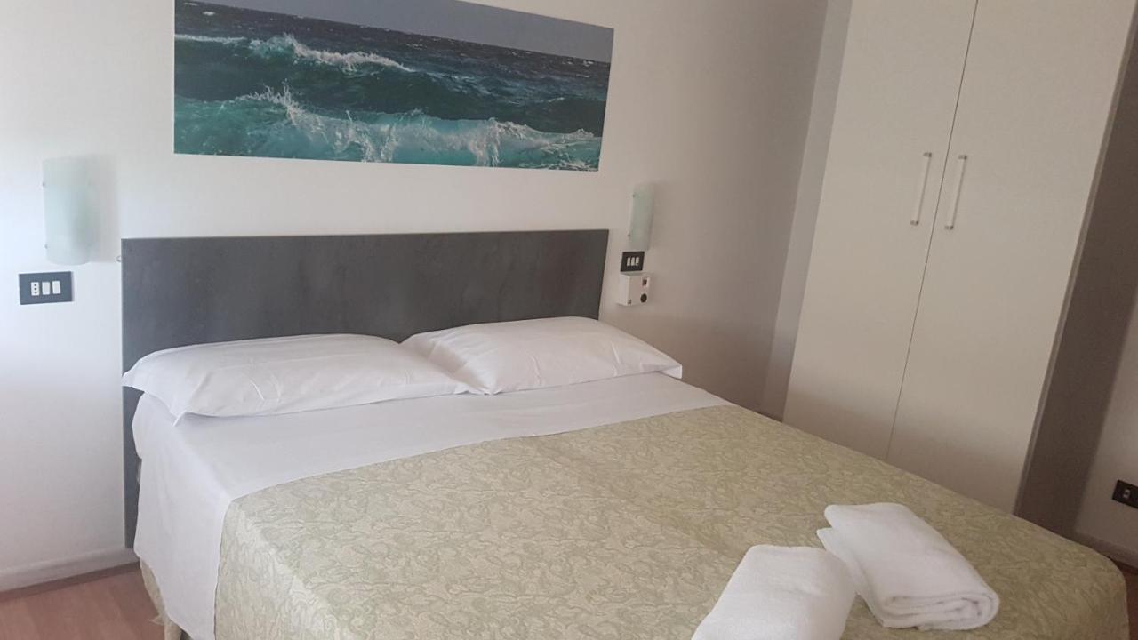 Hotel Silvi Silvi Marina Buitenkant foto