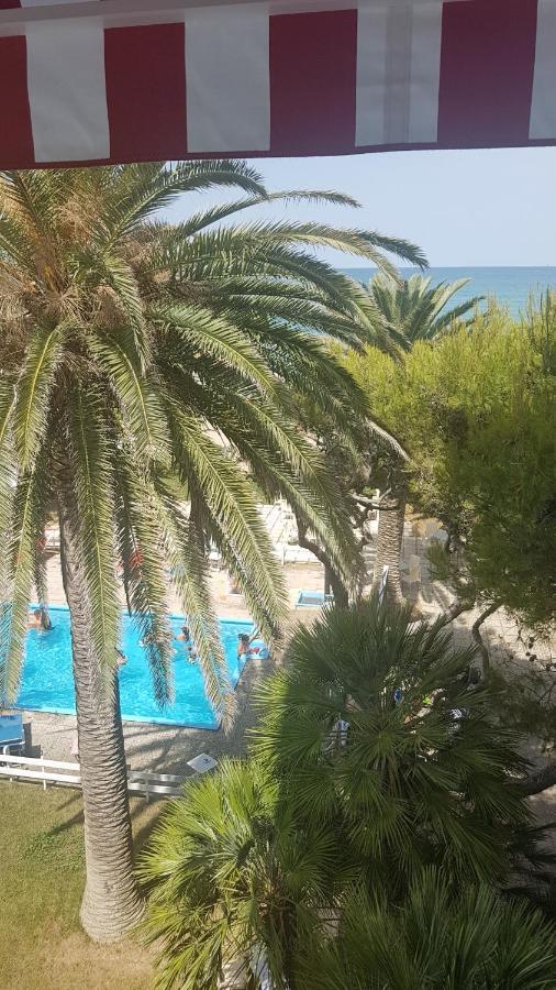 Hotel Silvi Silvi Marina Buitenkant foto
